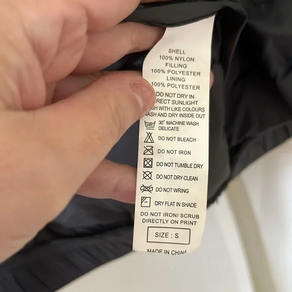 United Colors of Benetton Navy and White Puffer - Picture 4 of 5